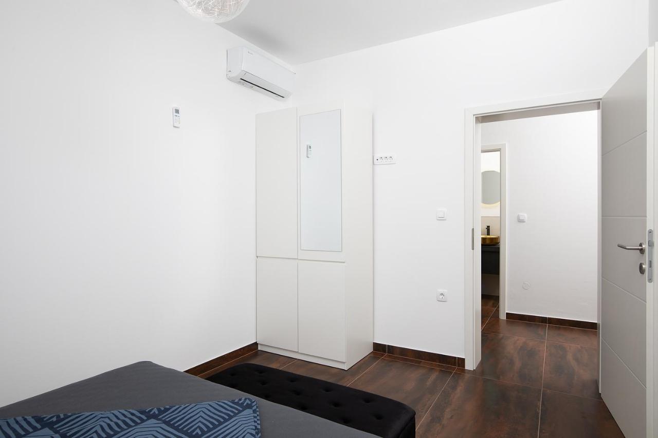 Villa L&L Μεντουλίν Εξωτερικό φωτογραφία