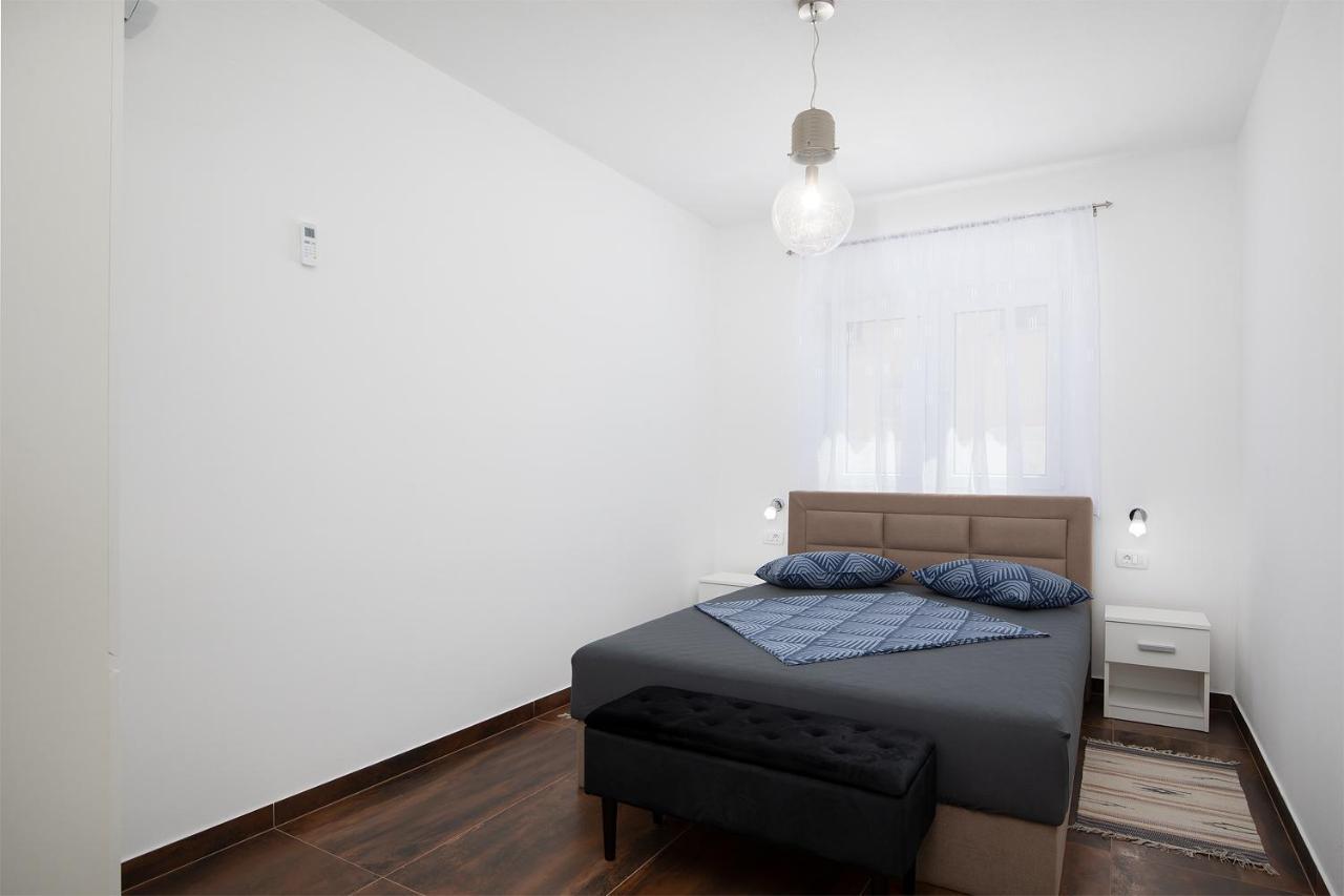Villa L&L Μεντουλίν Εξωτερικό φωτογραφία